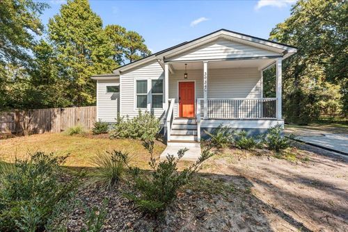 c-3934 Dorsey Ave, North Charleston, SC, 29405-6709 | Card Image