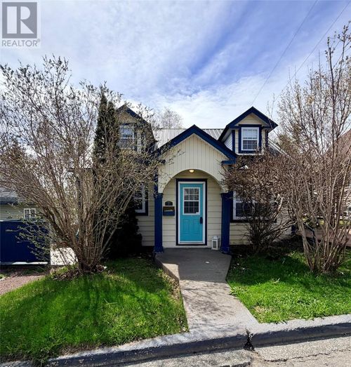 7 Beaumont Ave, Grand Falls-Windsor, NL, A2A1Z5 | Card Image