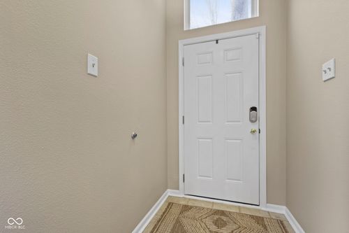 2531 Redland Ln, Indianapolis, IN, 46217-7080 | Card Image