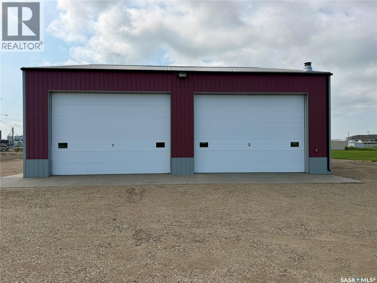 Commercial Sale in Shaunavon