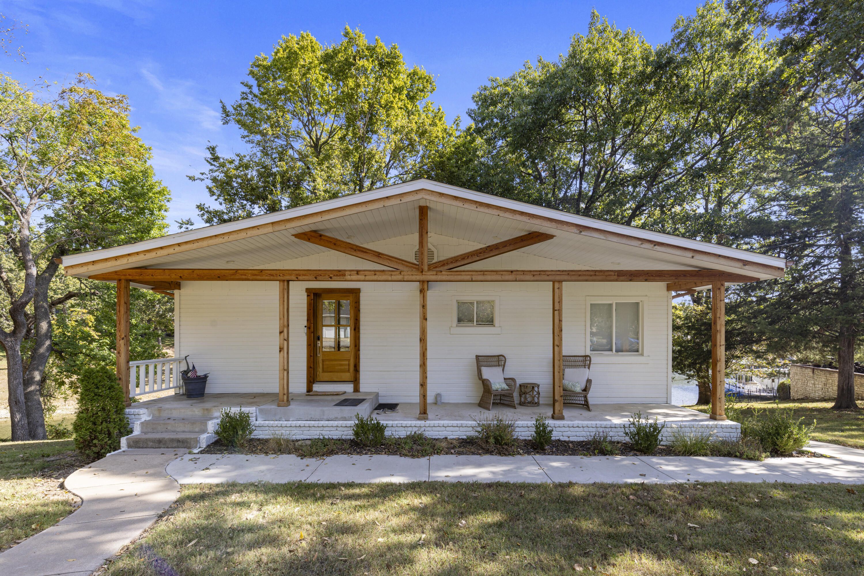 303 Rd, Afton, OK 74331