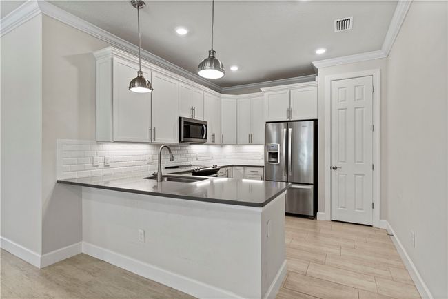 5114 Unity Sq, House attached with 2 bedrooms, 4 bathrooms and null parking in Vero Beach FL | Image 6