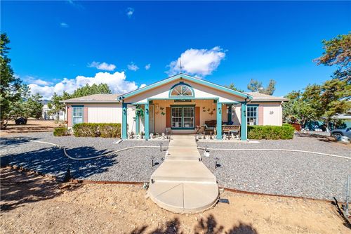 1575 S Cedar Rd, Kingman, AZ, 86401-8008 | Card Image