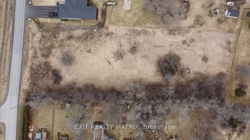 2572 Dow St, Metcalfe, ON, K0A2P0 | Card Image