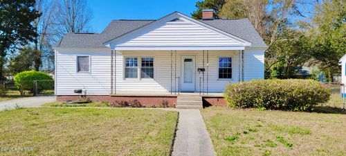 125 Richlands Ave, Jacksonville, NC, 28540-6518 | Card Image