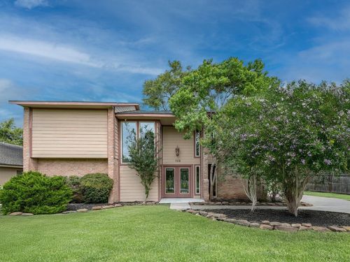 706 S Diamondhead Blvd, Crosby, TX, 77532-5562 | Card Image