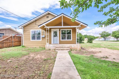 115 Yonkers St, Plainview, TX, 79072-7654 | Card Image