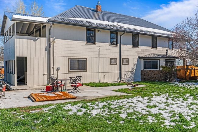 8 Division St N, House other with 8 bedrooms, 3 bathrooms and null parking in Reed Point MT | Image 27