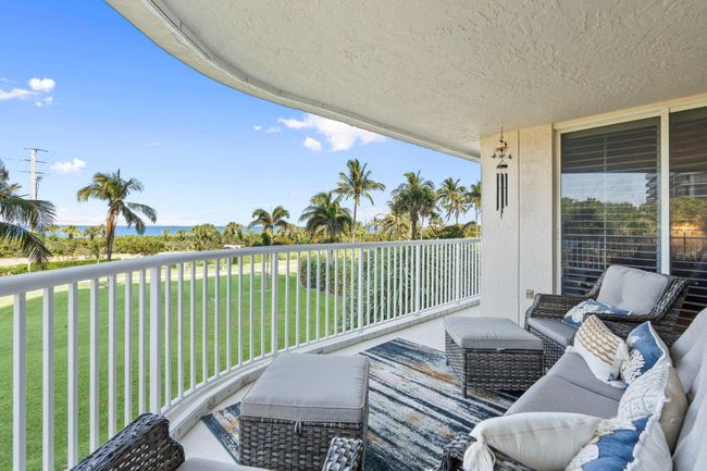 APT-3-4 - 5051 N Highway A1a, Condo with 3 bedrooms, 2 bathrooms and null parking in Hutchinson Island FL | Image 26