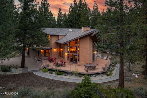 101 Meadow Dr, Stateline, NV, 89449-9833 | Card Image