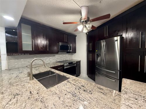 apt-c-8146 Thames Blvd, Boca Raton, FL, 33433-8524 | Card Image