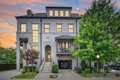 622 Mattie Rose Ln, Charlotte, NC, 28204-2639 | Card Image