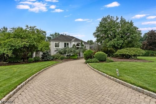 31 Blackbirch Rd, Scotch Plains, NJ, 07076-2941 | Card Image