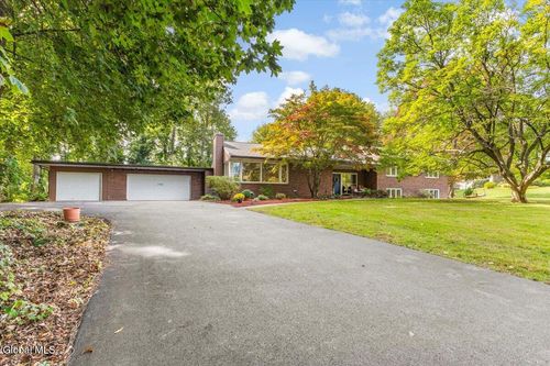 700 Cortland St, Albany, NY, 12203-1827 | Card Image