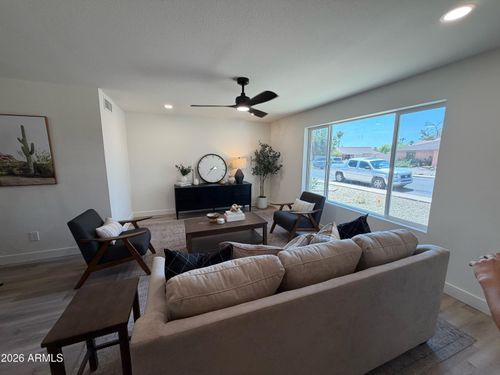 1252 W Kilarea Avenue, Mesa, AZ, 85202 | Card Image