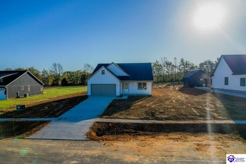 116 Sweet Grass Ct, Hodgenville, KY, 42748-8338 | Card Image