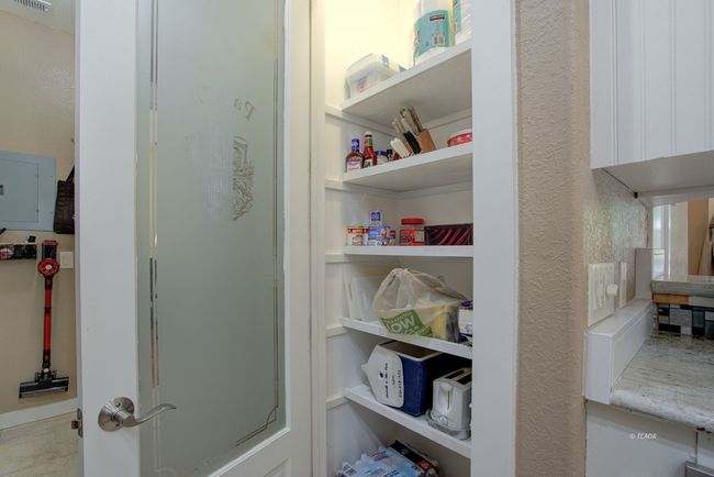 Pantry | Image 14