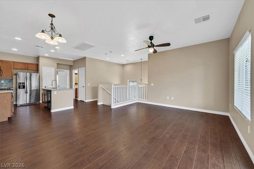 9754 Sandybuck Ct, Las Vegas, NV, 89149-3747 | Card Image