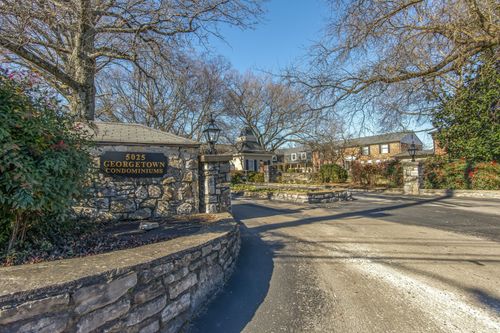 apt-11e-5025 Hillsboro Pike, Nashville, TN, 37215-6324 | Card Image