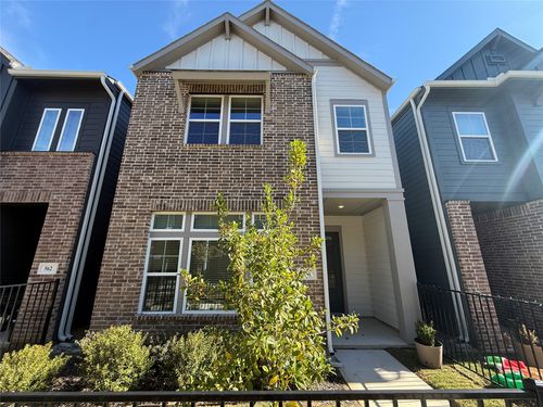 b4-564 Mission Trl, Arlington, TX, 76010-4320 | Card Image