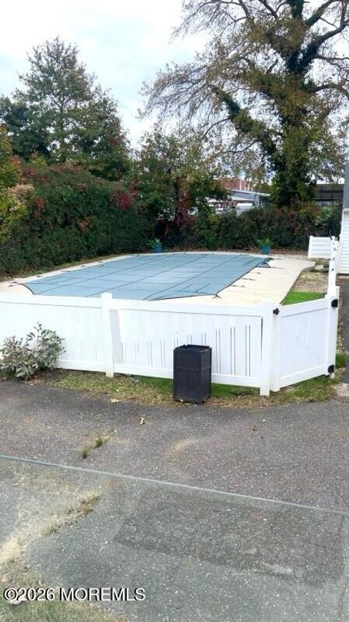 377 Westwood Ave, Long Branch, NJ, 07740-5504 | Card Image