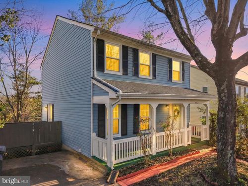 9145 Schoolcraft Ln, BURKE, VA, 22015-3360 | Card Image