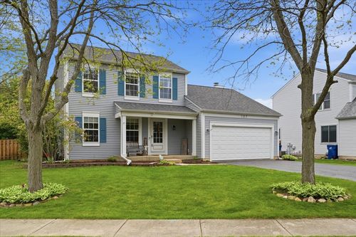 207 Briar Ridge Ln, Lake Villa, IL, 60046-6631 | Card Image