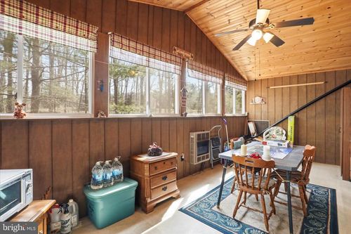 61 Grouse Cir, LOST CITY, WV, 26810-8555 | Card Image