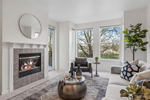 apt-203-55 Williams Ave S, Renton, WA, 98057-2178 | Card Image