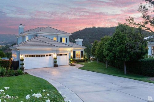 252 David Ln, Lake Sherwood, CA, 91361-5101 | Card Image