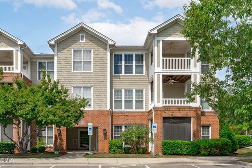 928 Portstewart Dr, Cary, NC, 27519-6514 | Card Image
