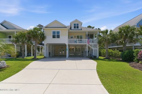 206 Ne 61st St, Oak Island, NC, 28465-4735 | Card Image