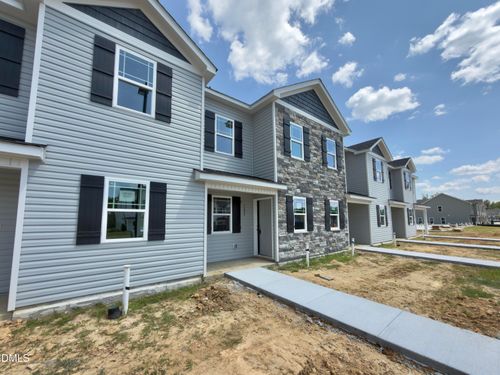 1204 Brookrun Dr, Oxford, NC, 27565-5038 | Card Image