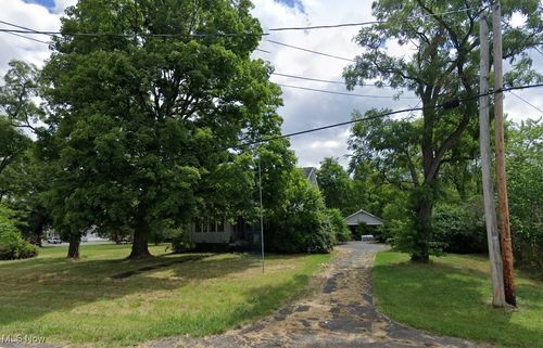14244 Atwater Avenue Ne, Alliance, OH, 44601 | Card Image