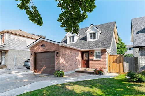64 Glenbrook Cres, Cambridge, ON, N1R7Z2 | Card Image