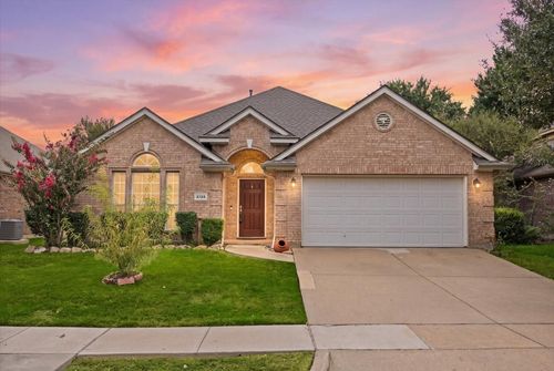 3135 Guadaloupe, Grand Prairie, TX, 75054-6727 | Card Image