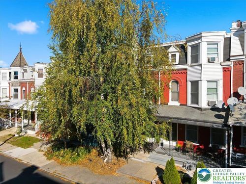 35 N Jefferson St, Allentown, PA, 18102-4318 | Card Image