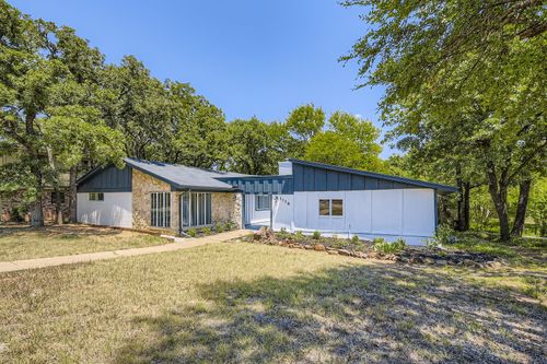 1116 Wade Dr, Bedford, TX, 76022-7144 | Card Image
