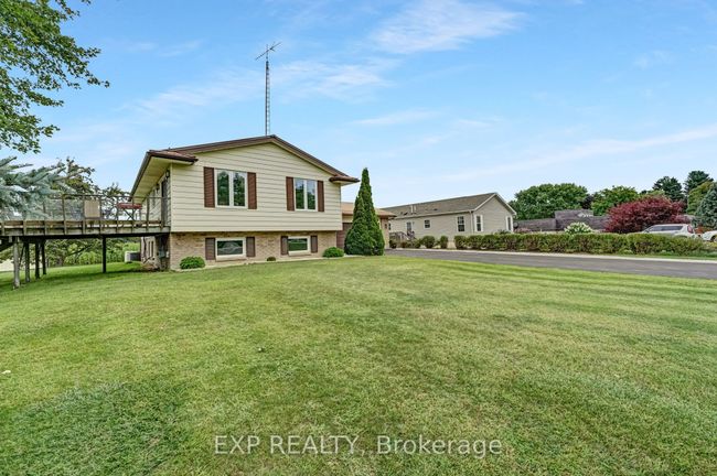 4617 Highway 3, House other with 5 bedrooms, 2 bathrooms and 10 parking in Simcoe ON | Image 4