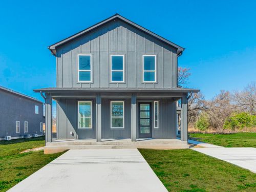 1010 E Marble St, Burnet, TX, 78611-2456 | Card Image