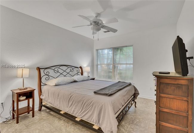 APT-2004 - 897 Fording Island Rd, Condo with 2 bedrooms, 2 bathrooms and null parking in Bluffton SC | Image 9