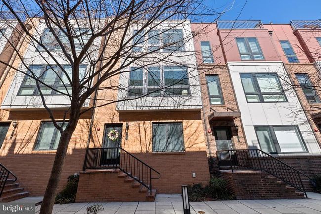 427 Nottoway Walk, Townhouse with 4 bedrooms, 5 bathrooms and null parking in ALEXANDRIA VA | Image 4