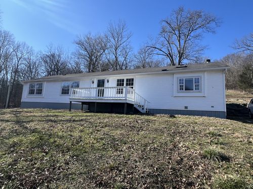 697 Club Springs Rd, Buffalo Valley, TN, 38548-3016 | Card Image