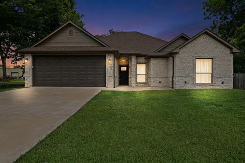 703 S Van Buren St., Henderson, TX, 75654 | Card Image