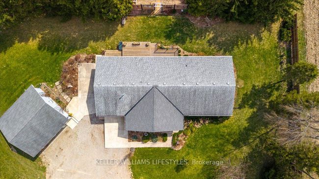 4609 Douglas Line, House other with 4 bedrooms, 2 bathrooms and 5 parking in Town Of Plympton Wyoming ON | Image 47