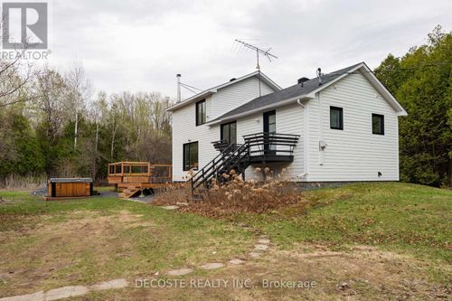 21950 Concession 10 Rd, Glen Robertson, ON, K0B1H0 | Card Image