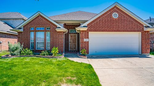 3107 S Camino Lagos, Grand Prairie, TX, 75054-6734 | Card Image