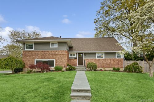 100 Westbury Ave, Plainview, NY, 11803-3619 | Card Image