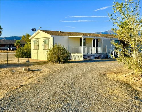 6471 Hafen Ranch Rd, Pahrump, NV, 89061-8228 | Card Image