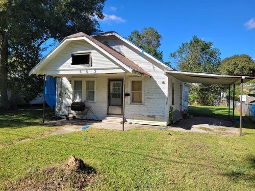 602 Mckinley St, Jennings, LA, 70546-6356 | Card Image